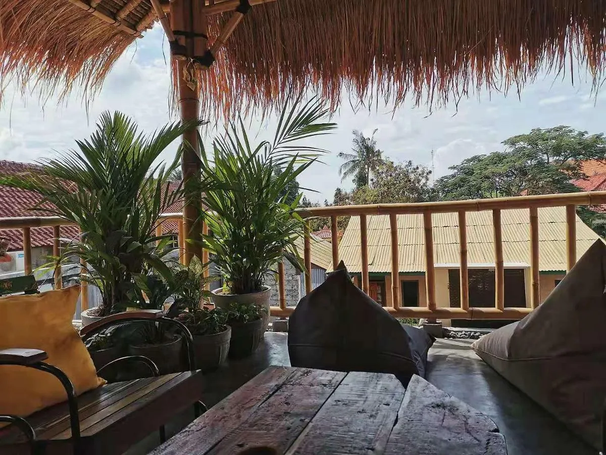 Hostel Nuka Beach Inn Kuta Lombok